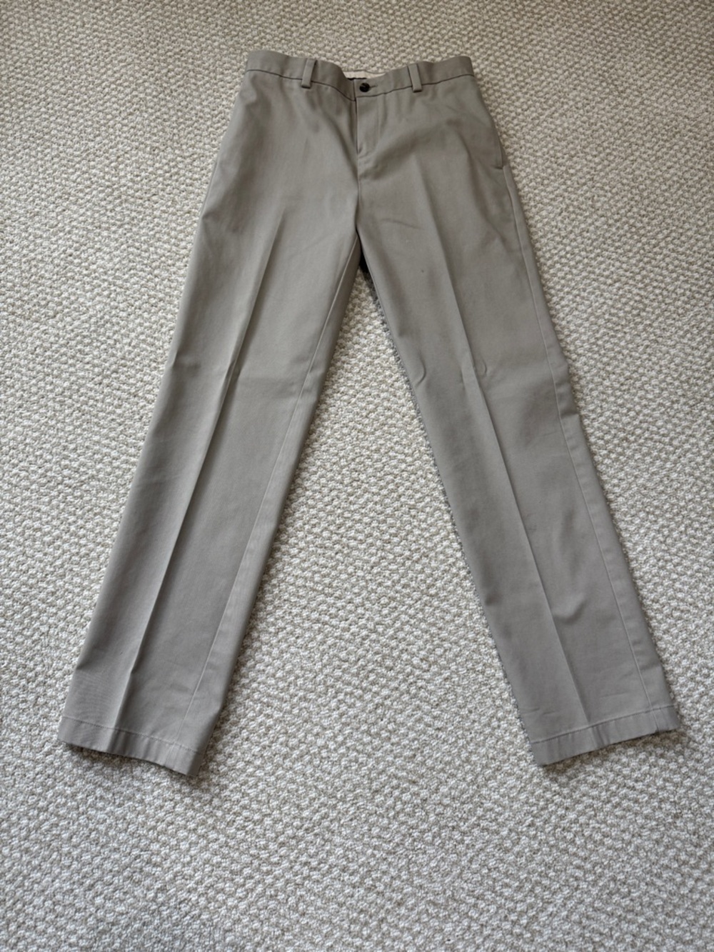 Brooks Brothers Straight-Leg Chinos in Medium Khaki - Size 14 - Like New